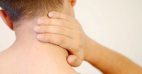 dor no pescoço com osteocondrose cervical